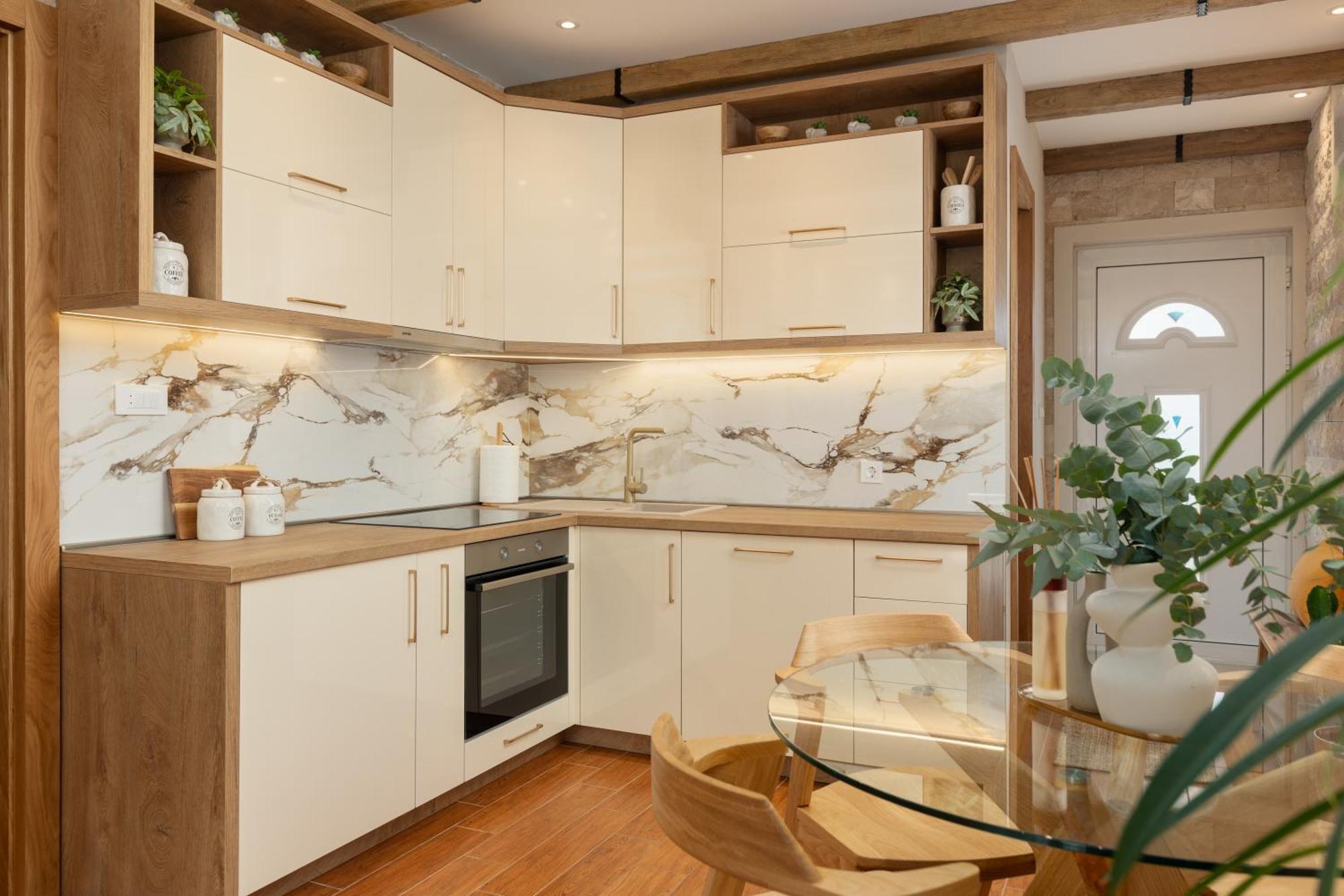 42° North Apartments Tivat Bagian luar foto