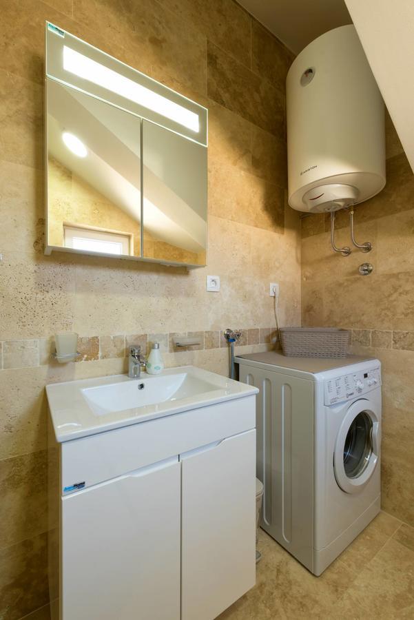 42° North Apartments Tivat Bagian luar foto